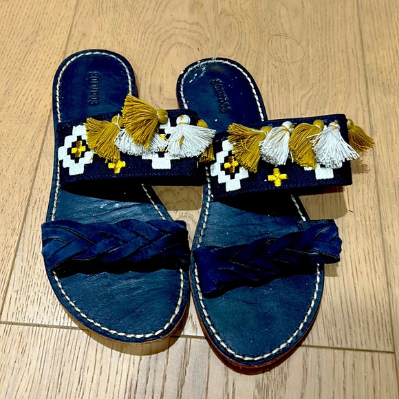 Anthropologie Soludos Aztec Embroidered Tassel Flip Flop Sandal Size 7 - Picture 1 of 4